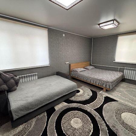 Ахметова 12 Almaty Exterior foto